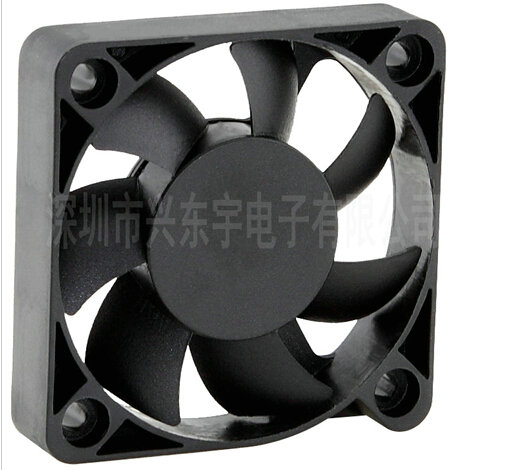 微型風(fēng)機(jī)廠家讓您了解鼓風(fēng)機(jī)的過去。