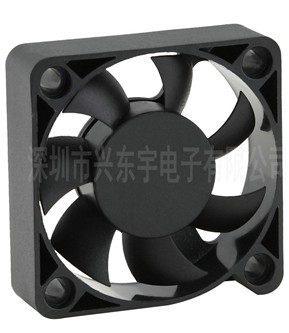 “學以致用”舞臺燈光散熱風扇基本工作原理！